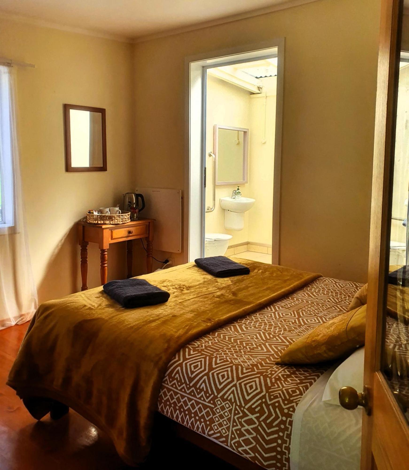Hotel Kawai Purapura Yoga Retreat Centre à Auckland Extérieur photo